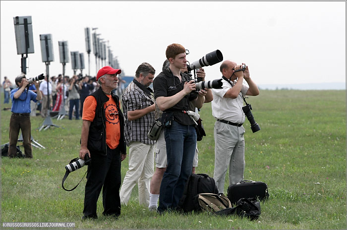(c) 2007 Russos