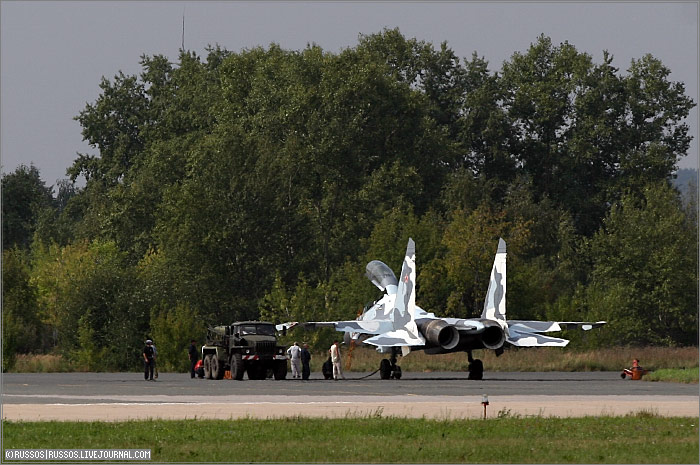 su-30mk-01.jpg